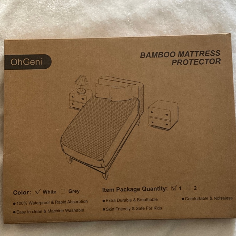 Bamboo Mattress Protector - White